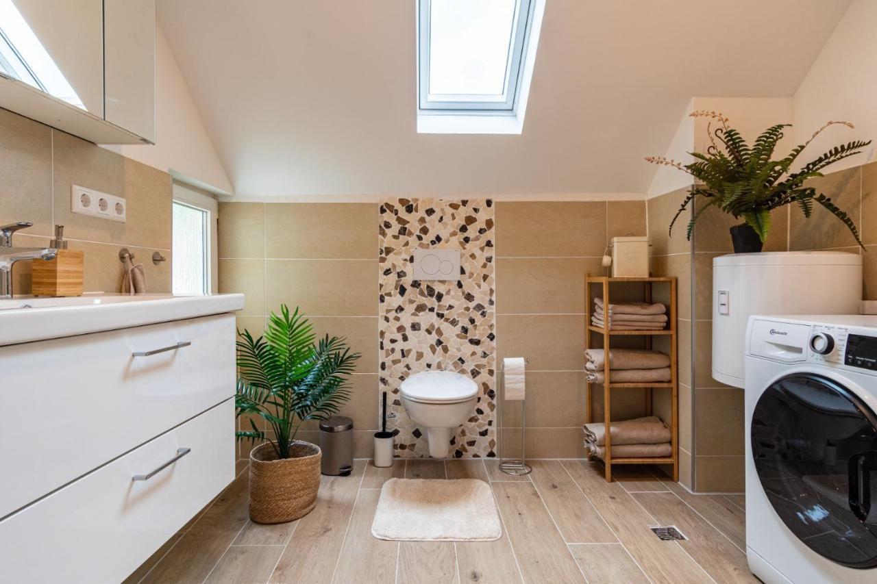 Relax-Apartment - Sauna & Spacious, Garage, 105 M2 Muhlacker Bagian luar foto